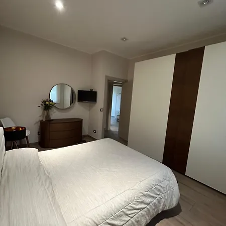 Paradise House Semesterbostad *