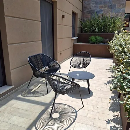 Paradise House Dom wakacyjny Luco ne' Marsi